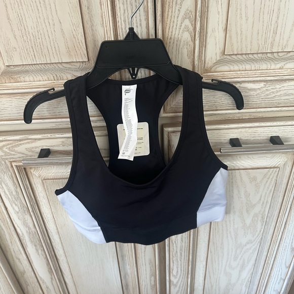 FABLETICS on-the-go medium impact sports bra